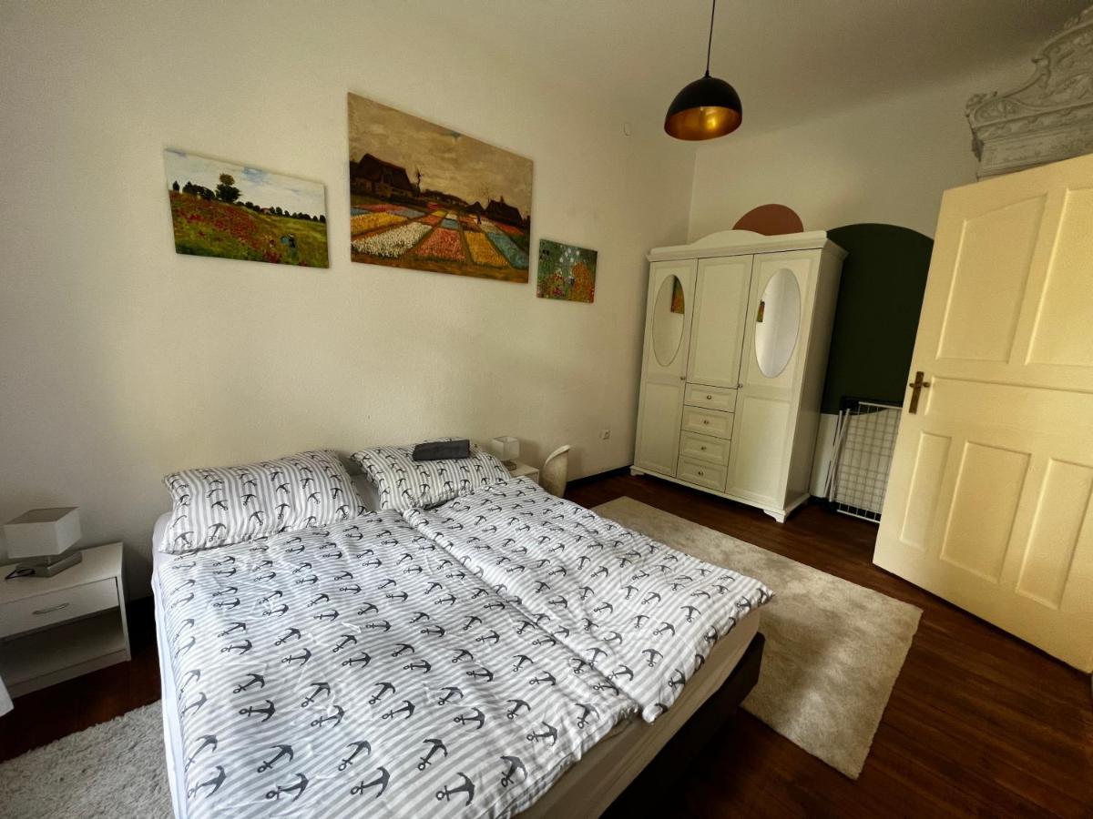 Ferienwohnung Am Schlosspark Charlottenburg Berlin Luaran gambar