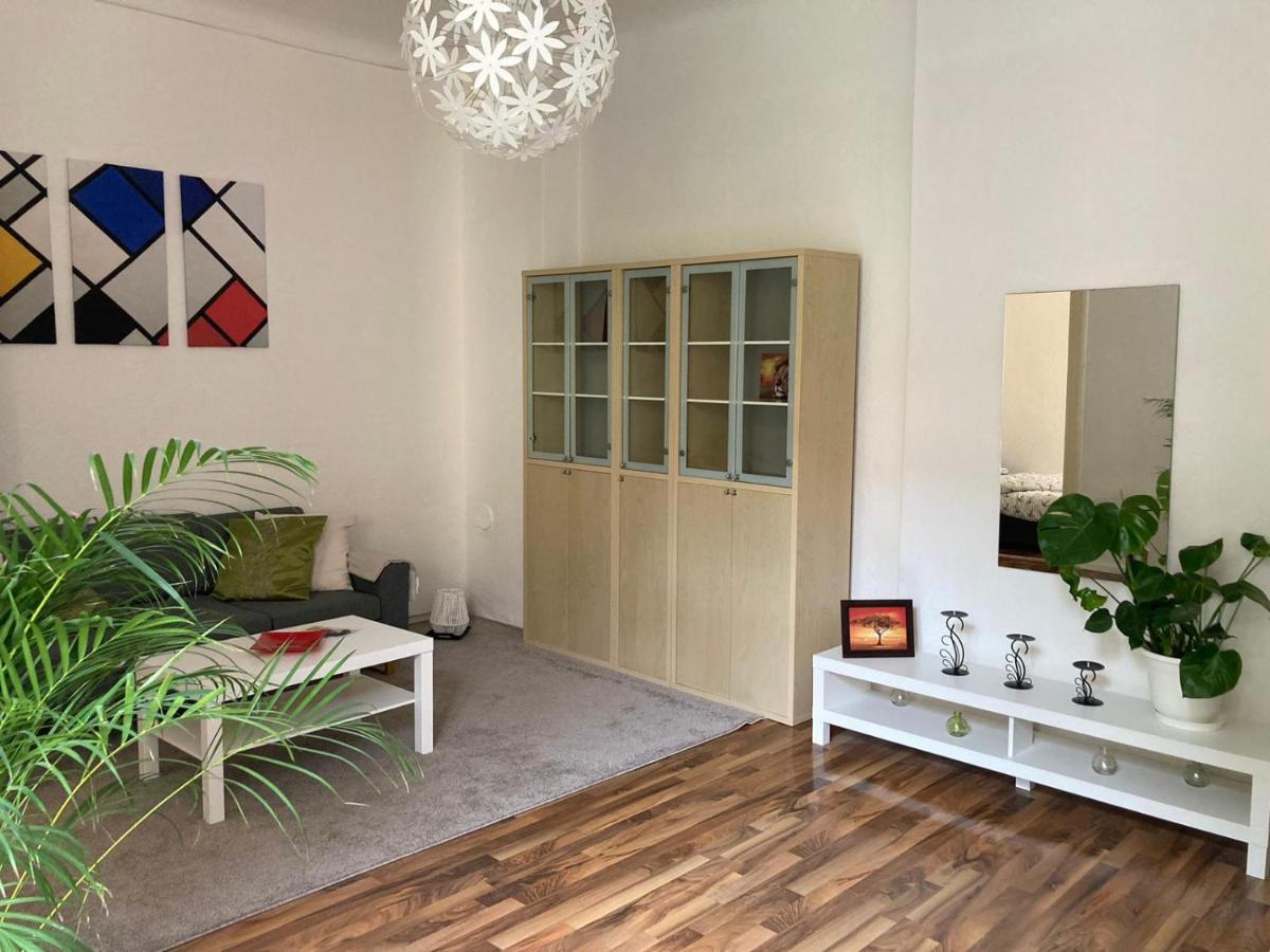 Ferienwohnung Am Schlosspark Charlottenburg Berlin Luaran gambar